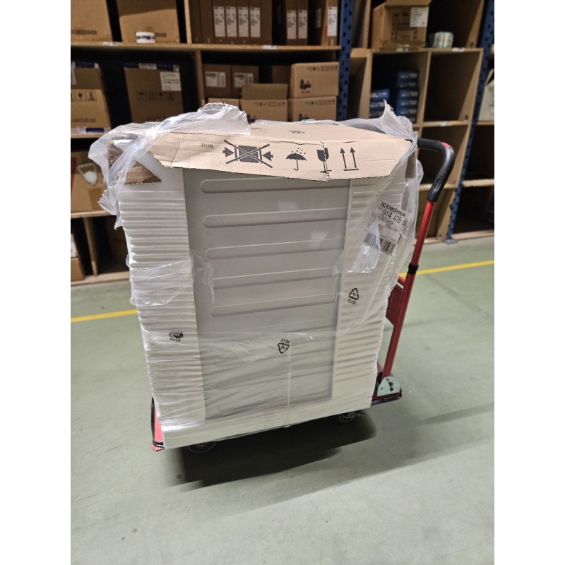 Electrolux PerfectCare EW9F7607WCE, serija 900, perilica rublja 11kg i 1600 okretaja  - oštećena ambalaža